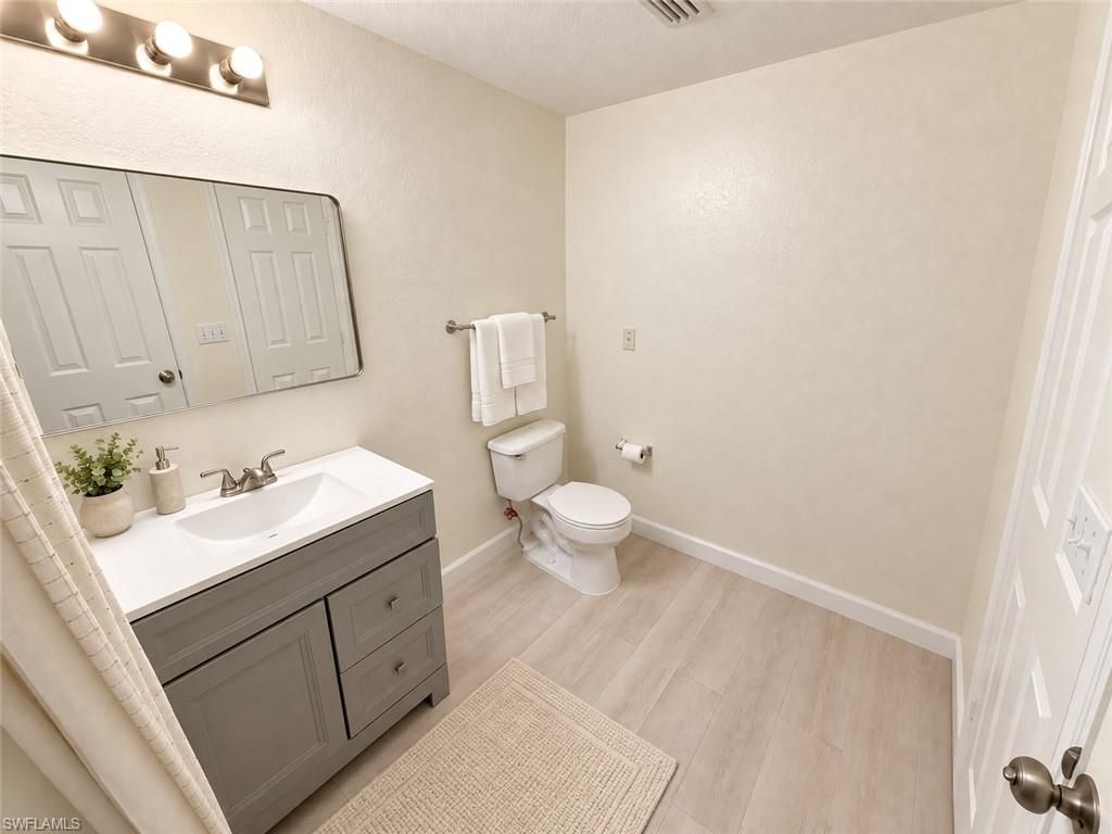 23680 Walden Center Dr , Unit 204, Estero, FL 34134 Photo