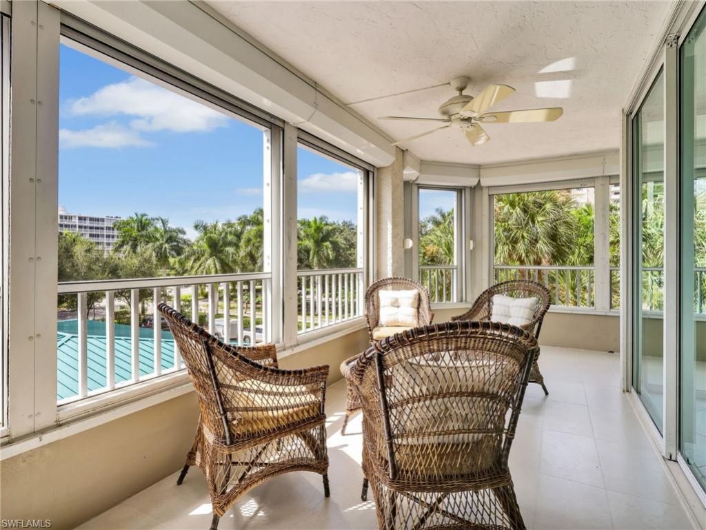 25 Bluebill Ave , Unit 204, Naples, FL 34108 Photo