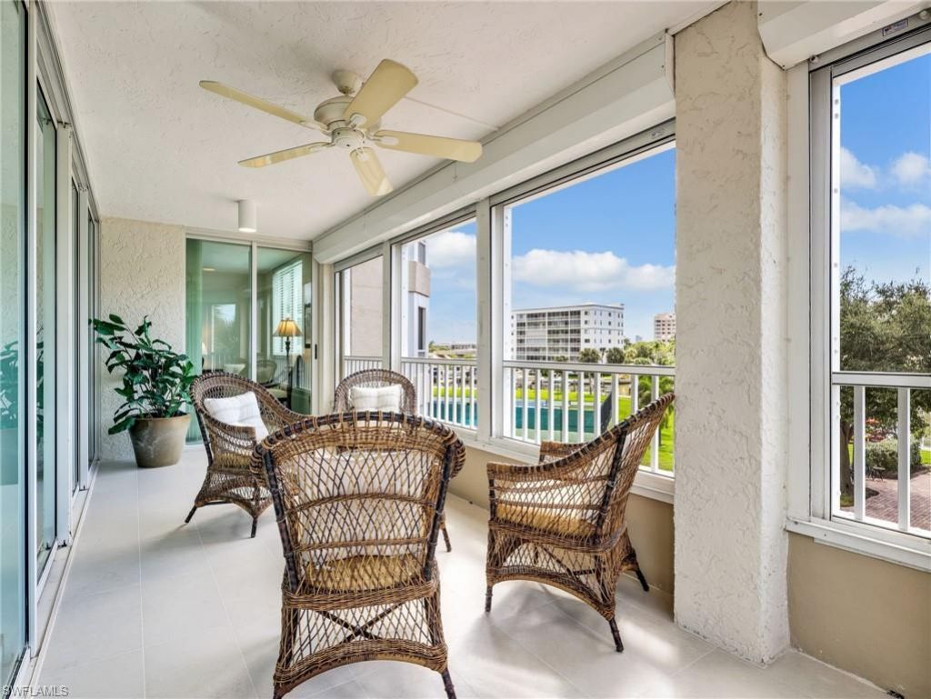 25 Bluebill Ave , Unit 204, Naples, FL 34108 Photo
