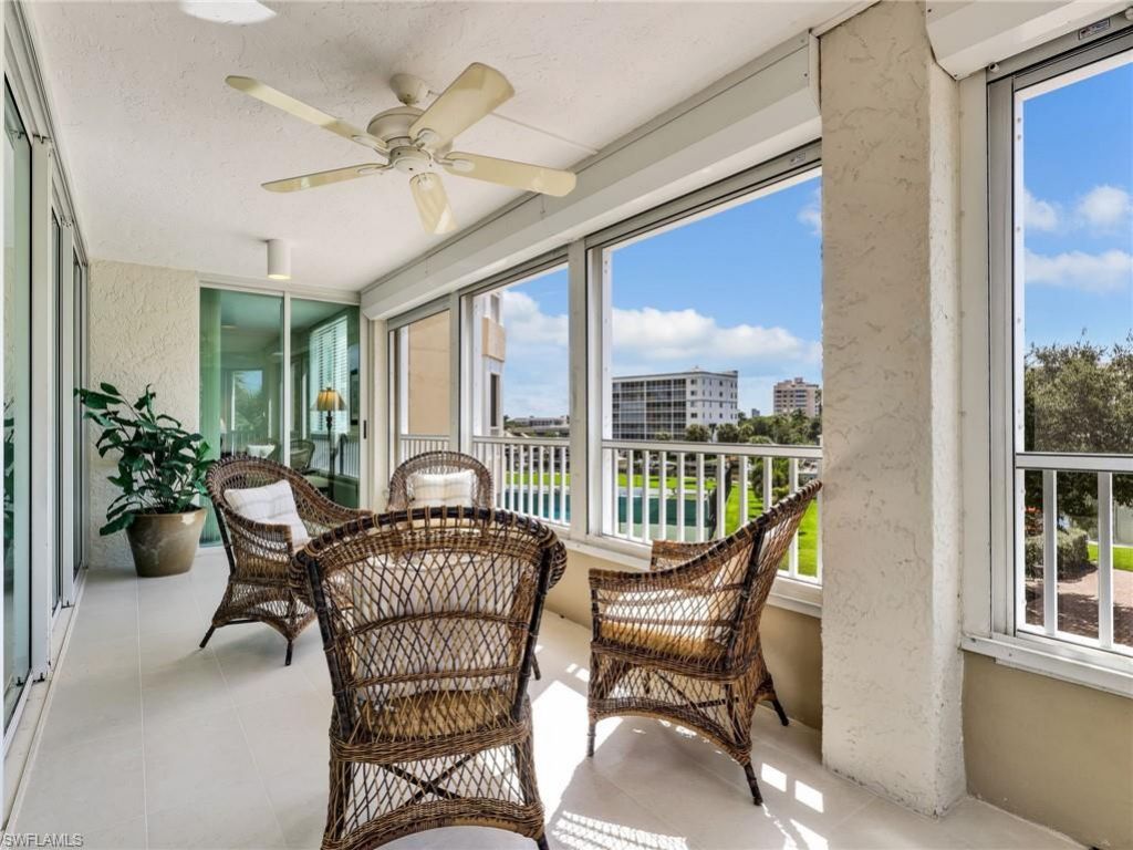25 Bluebill Ave , Unit 204, Naples, FL 34108 Photo
