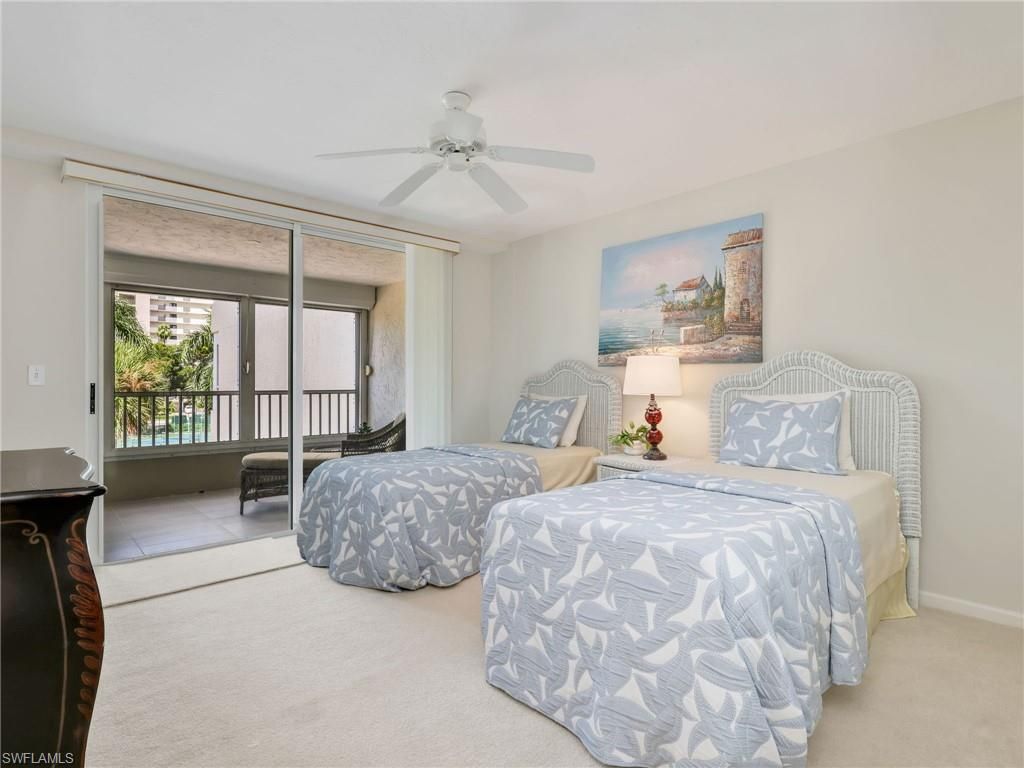 25 Bluebill Ave , Unit 204, Naples, FL 34108 Photo