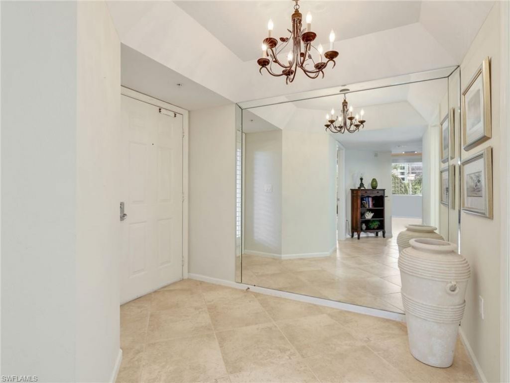 25 Bluebill Ave , Unit 204, Naples, FL 34108 Photo