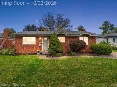 31608 Meadows Avenue, Madison Heights, Mi 48071