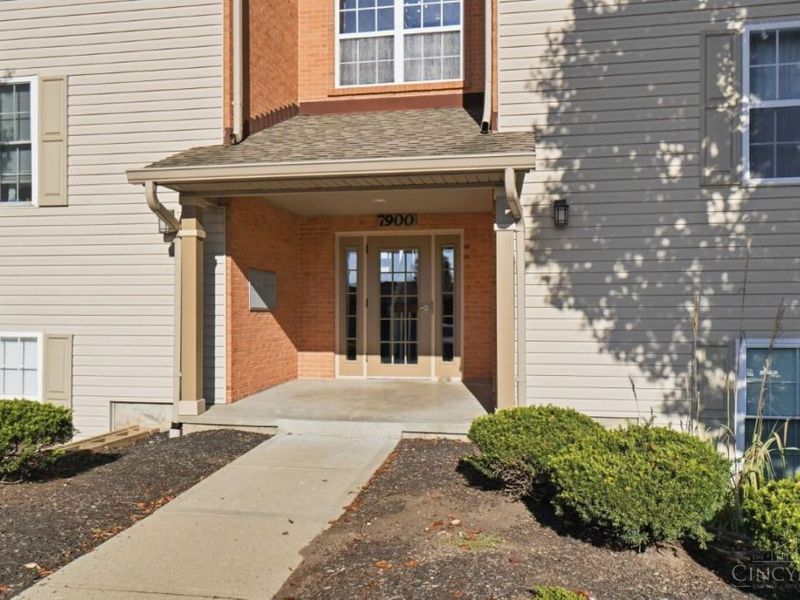 7900 Jessies Way, Unit 103, Fairfield Township, OH 45011 Photo 2