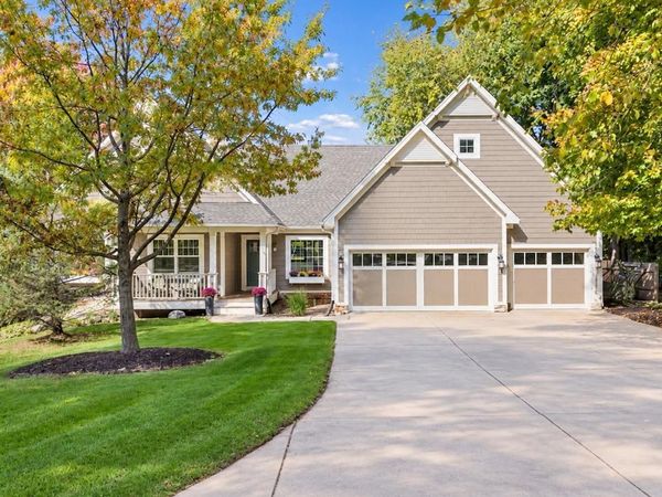 6926 Valley View Road, Edina, MN 55439