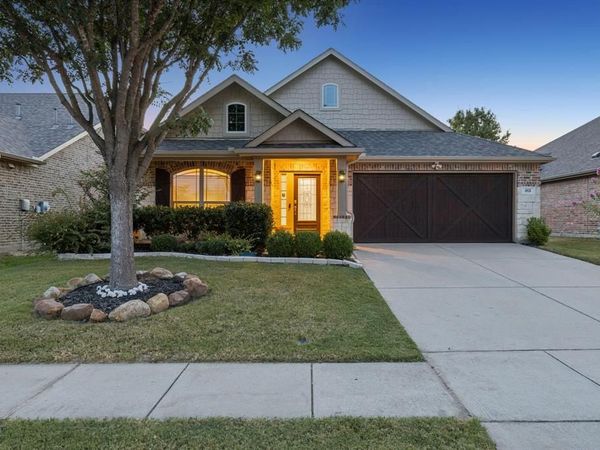 813 Park Place Lane, McKinney, TX 75071