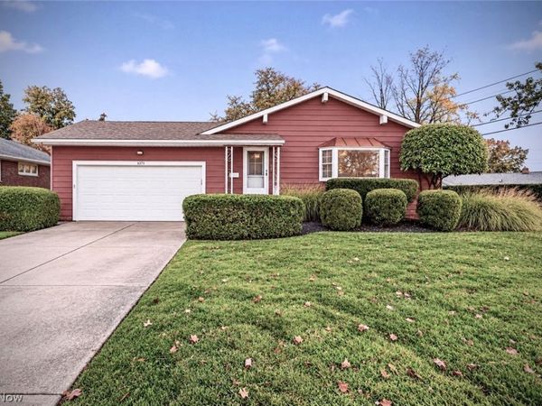 6375 Ashdale Road, Mayfield Heights, OH 44124