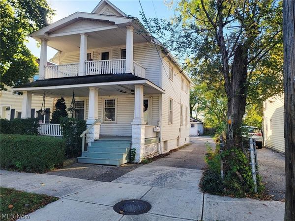 1033 Auburn Avenue , Cleveland, OH 44113