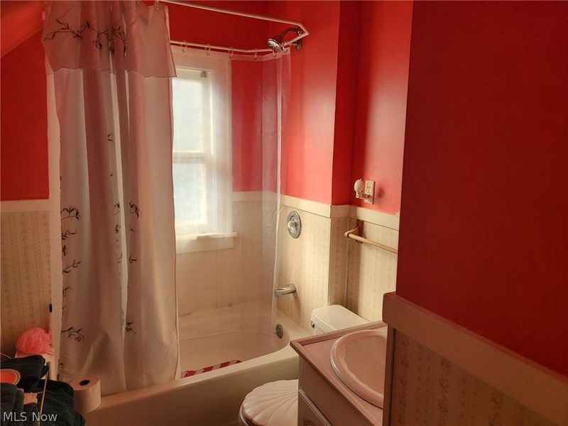 1033 Auburn Avenue , Cleveland, OH 44113 Photo 14