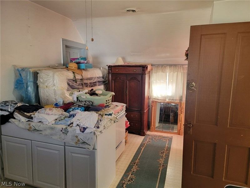 1033 Auburn Avenue , Cleveland, OH 44113 Photo 6