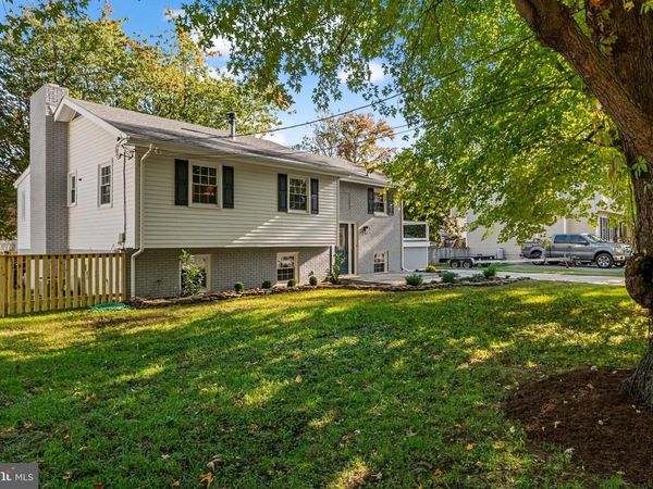 3349 ARUNDEL ON THE BAY ROAD, ANNAPOLIS, MD 21403