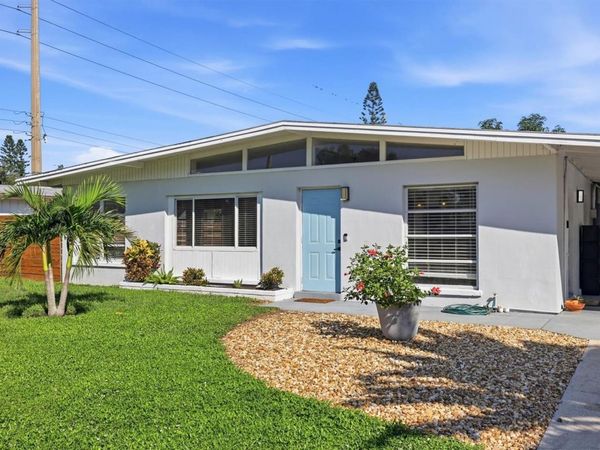 2821 BAY STREET , SARASOTA, FL 34237