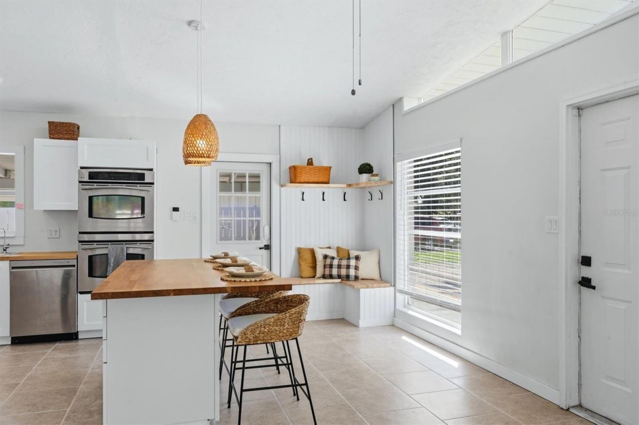2821 Bay Street , Sarasota, FL 34237 Photo