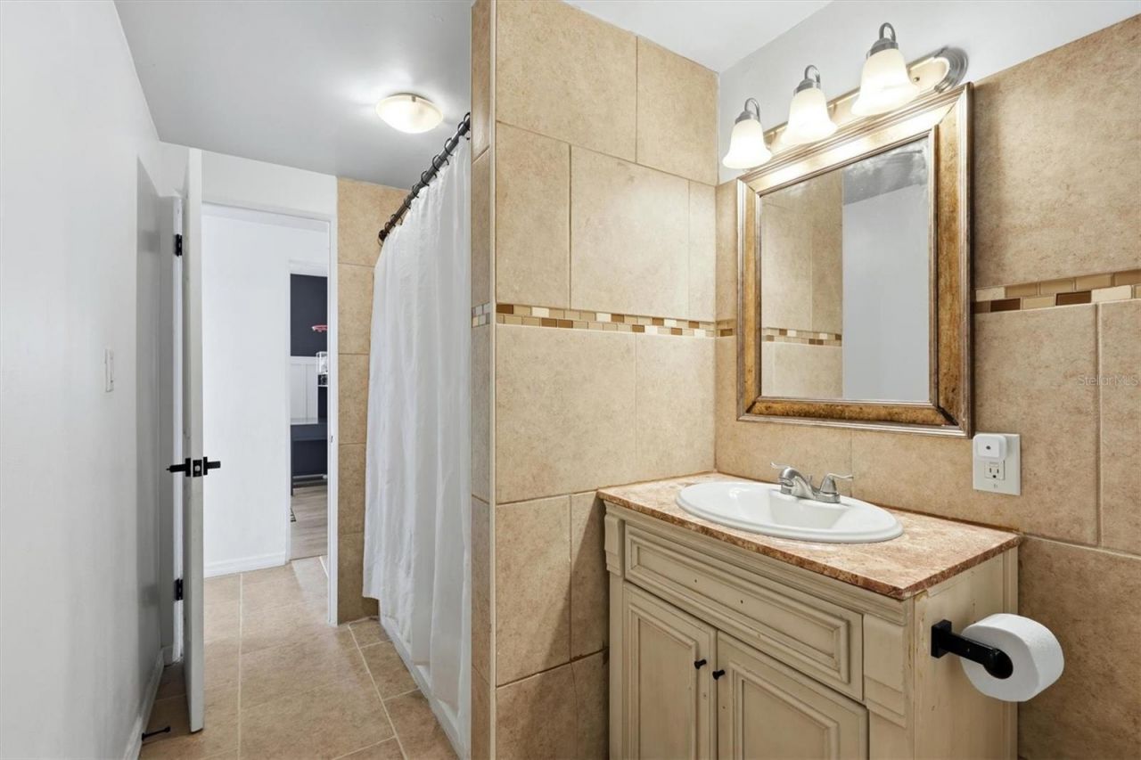 2821 Bay Street , Sarasota, FL 34237 Photo