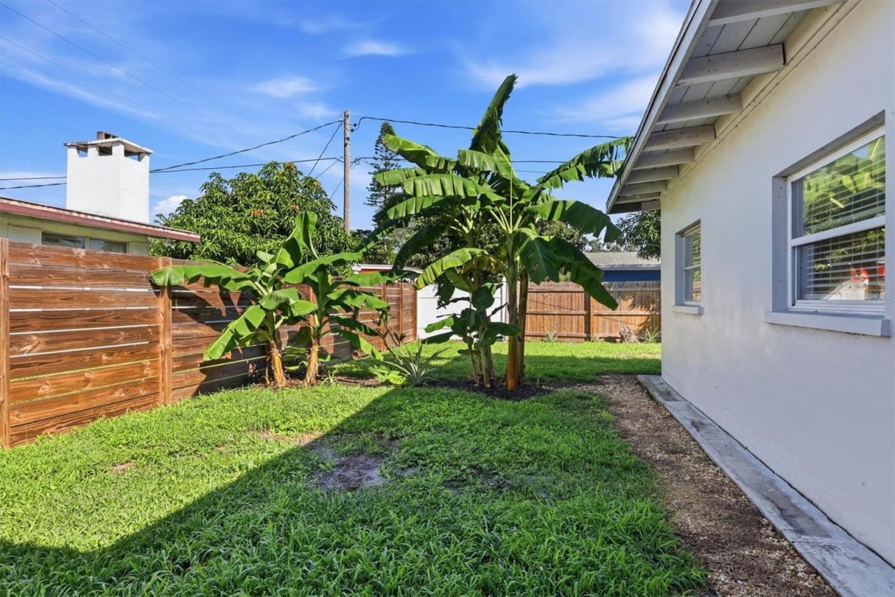 2821 Bay Street , Sarasota, FL 34237 Photo