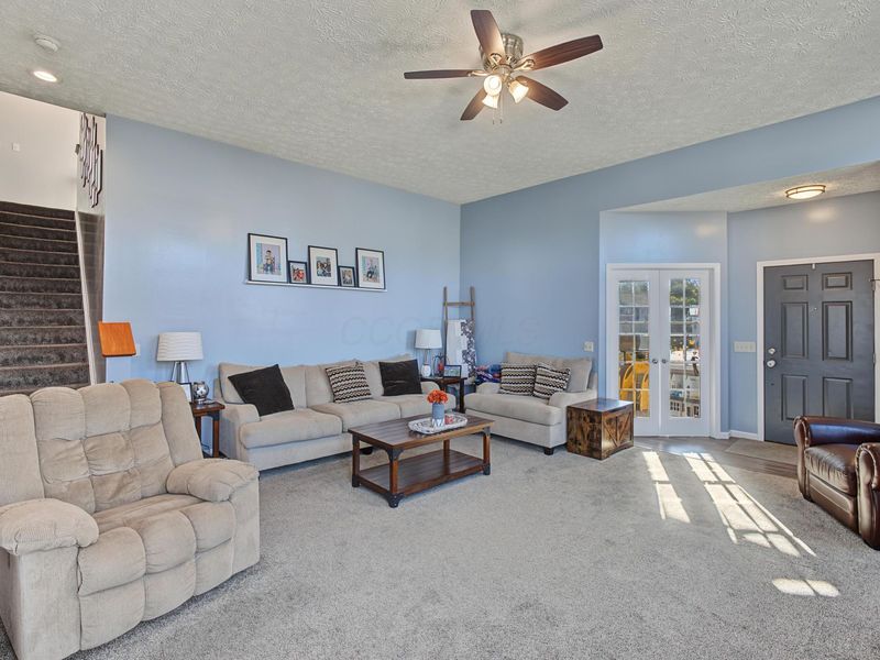 1548 Red Fox Court, Newark, OH 43055 Photo 3