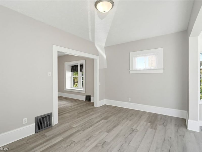 2642 6th Street, Cuyahoga Falls, OH 44221 Photo 5