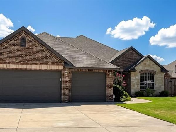 8508 NW 111th Street, Oklahoma City, OK 73162