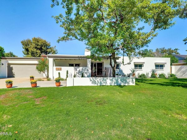 132 W LAS PALMARITAS Drive, Phoenix, AZ 85021