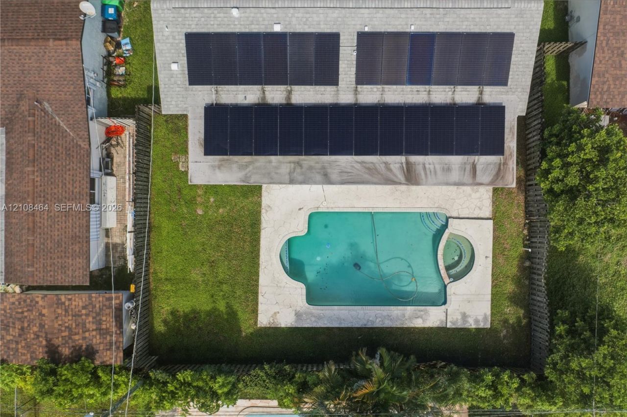 11460 NW 35th Pl , Sunrise, FL 33323 Photo