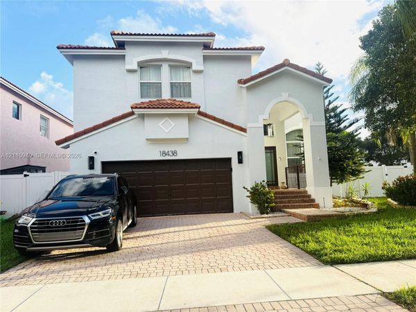 18438 NW 9th St , Unit 18438, Pembroke Pines, FL 33029