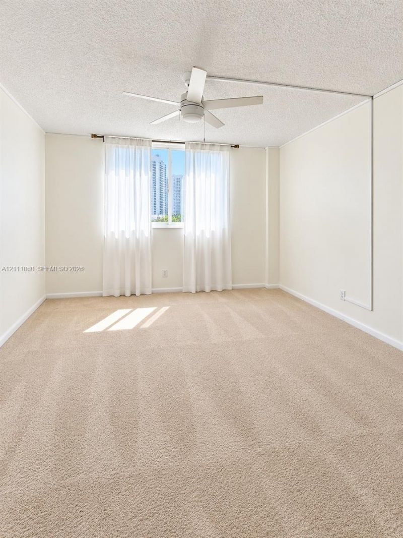 19370 Collins Ave , Unit 1521, Sunny Isles Beach, FL 33160 Photo