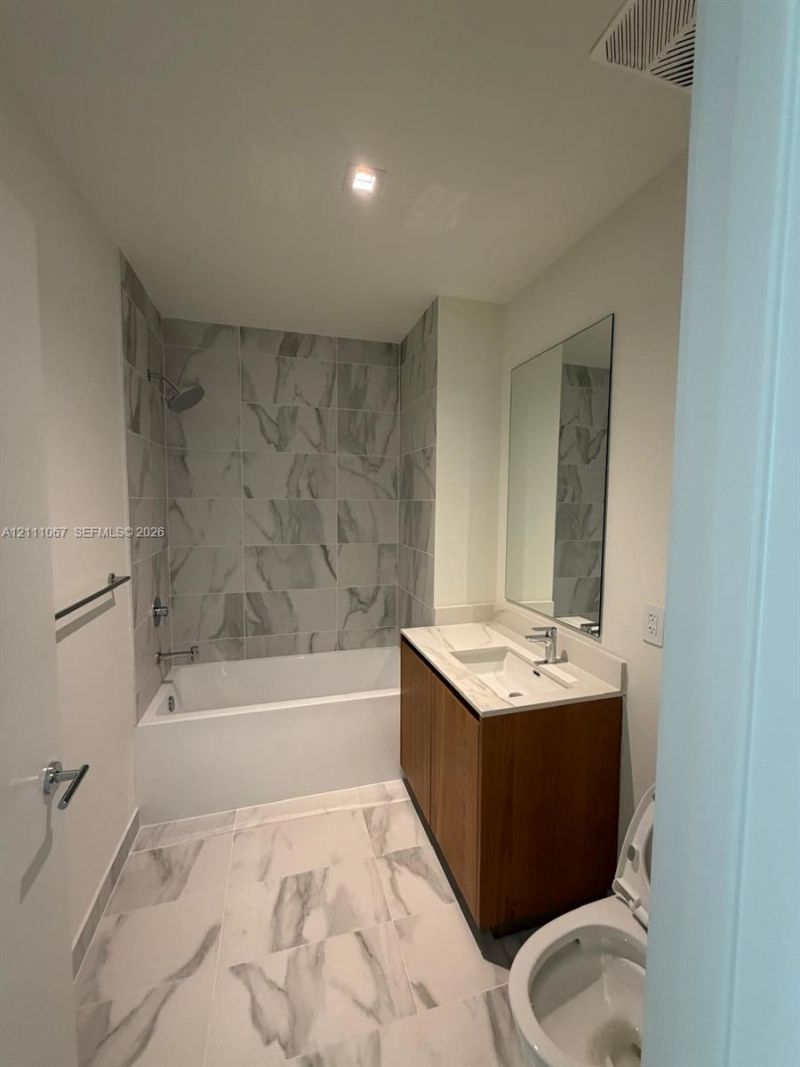 1400 Biscayne Boulevard , Unit 3102, Miami, FL 33132 Photo