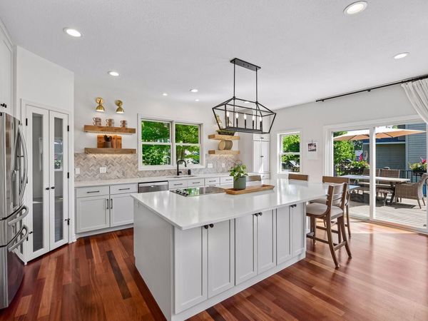 1879 Sandbar Circle , Waconia, MN 55387