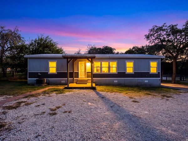 9251 Sailfish Dr, Boerne, TX 78006