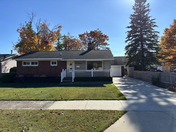 1235 Birchwood Avenue, Rogers City, MI 49779