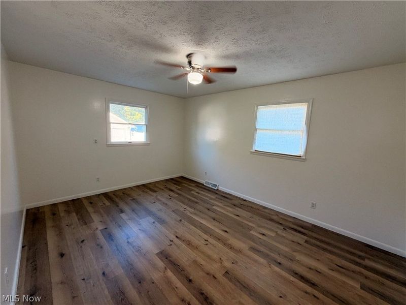 1154 Bradford Street NW, Warren, OH 44485 Photo 7