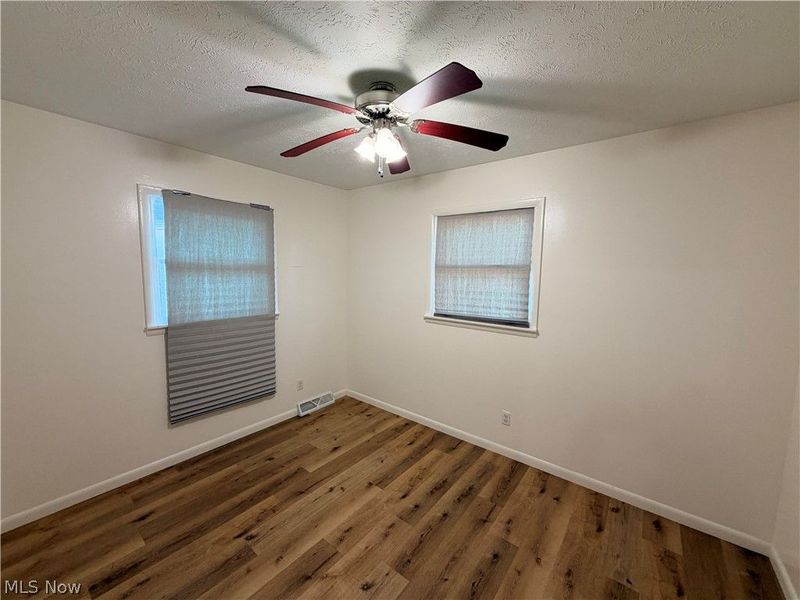 1154 Bradford Street NW, Warren, OH 44485 Photo 8