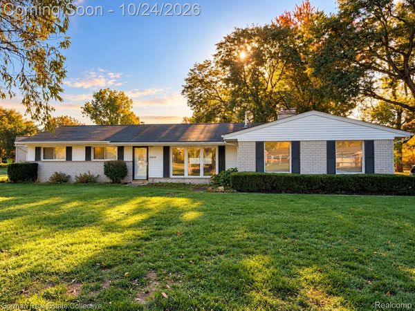23660 Maude Lea Street, Novi, Mi 48375