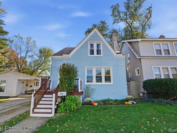 536 E Saratoga Street, Ferndale, Mi 48220