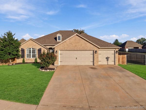 13423 S Nyssa Street , Glenpool, OK 74033
