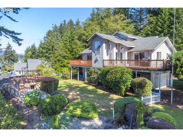 4135 NE 20TH ST, Otis, OR 97368