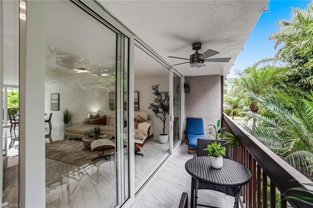 995 9th Ave S, Unit 4, Naples, FL 34102 Photo