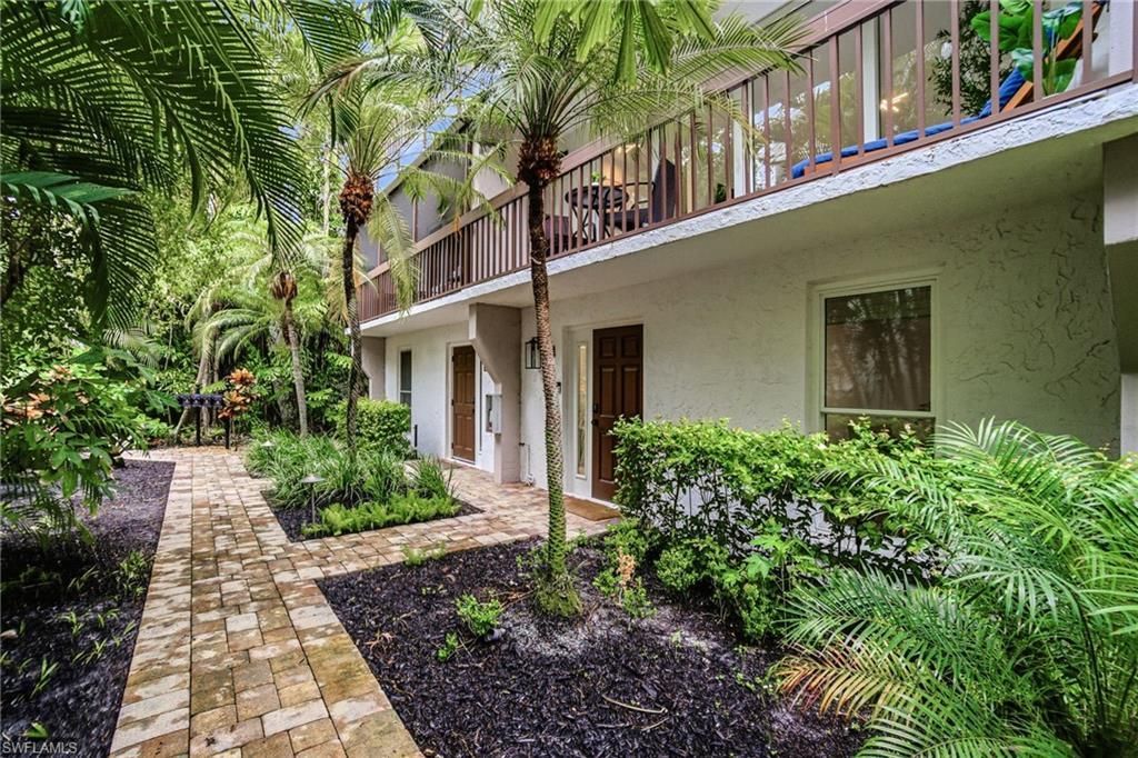 995 9th Ave S, Unit 4, Naples, FL 34102 Photo