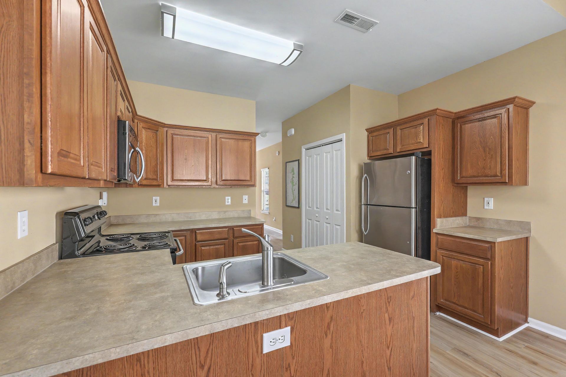 158 Grand Oaks Drive Photo 10