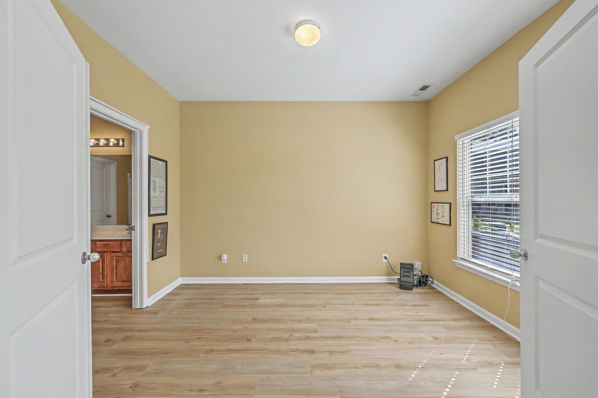 158 Grand Oaks Drive Photo 14