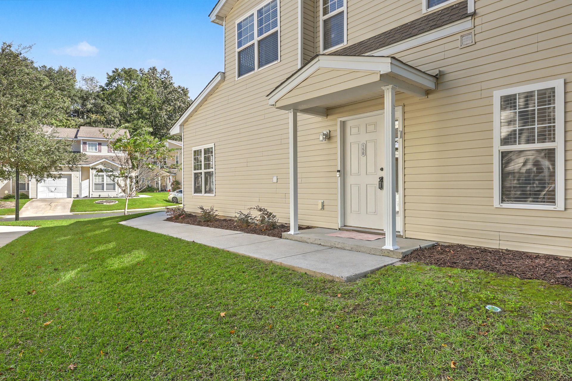 158 Grand Oaks Drive Photo 33