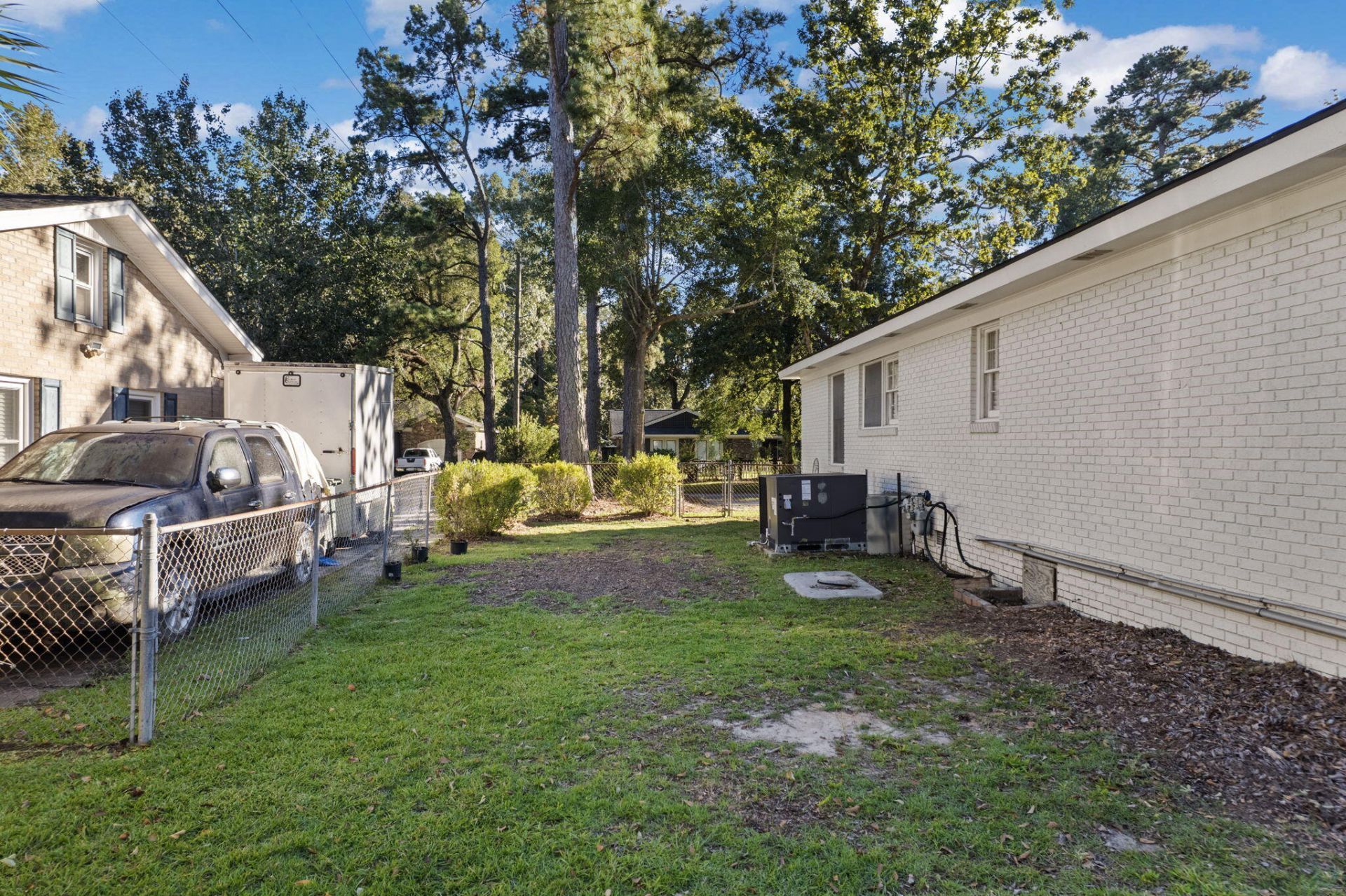2 Ravenna Avenue Photo 49