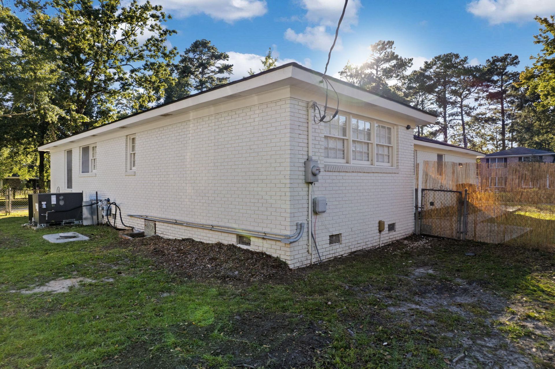 2 Ravenna Avenue Photo 50