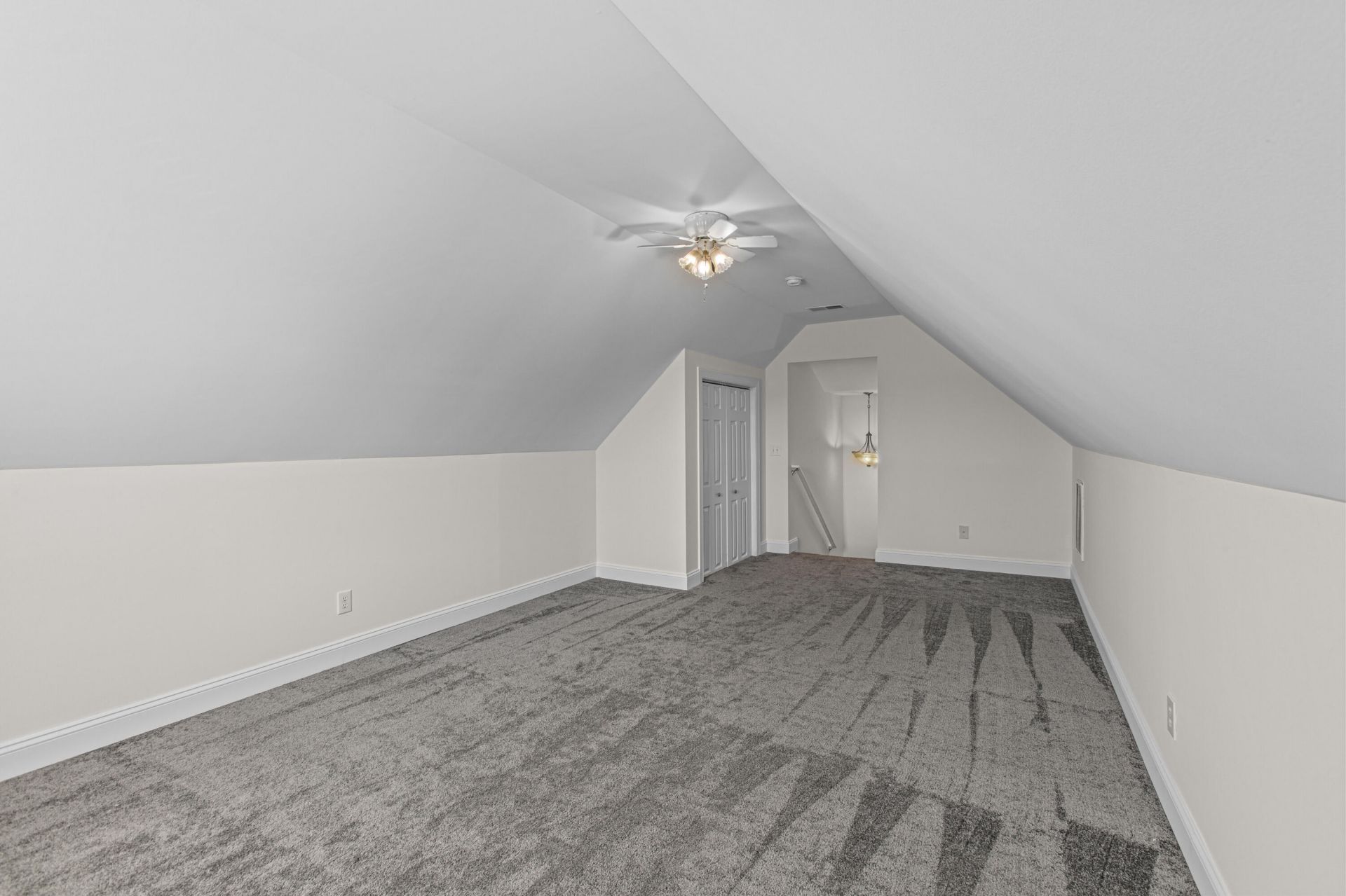 304 Equinox Circle Photo 20