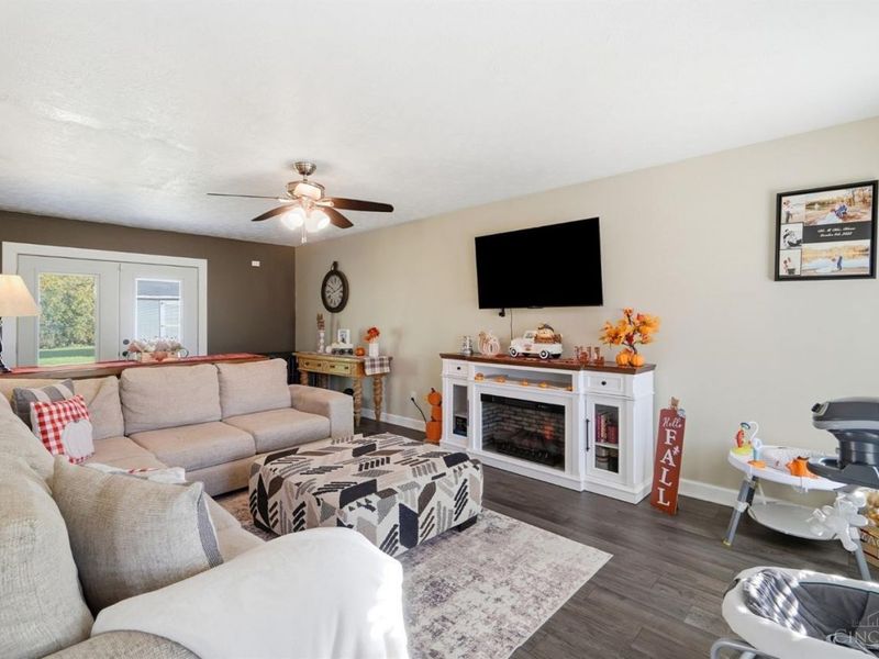 1213 Sizemore Court, New Lebanon, OH 45345 Photo 10