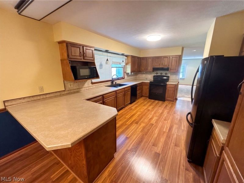 453 Carruthers Road , Tallmadge, OH 44278 Photo 2