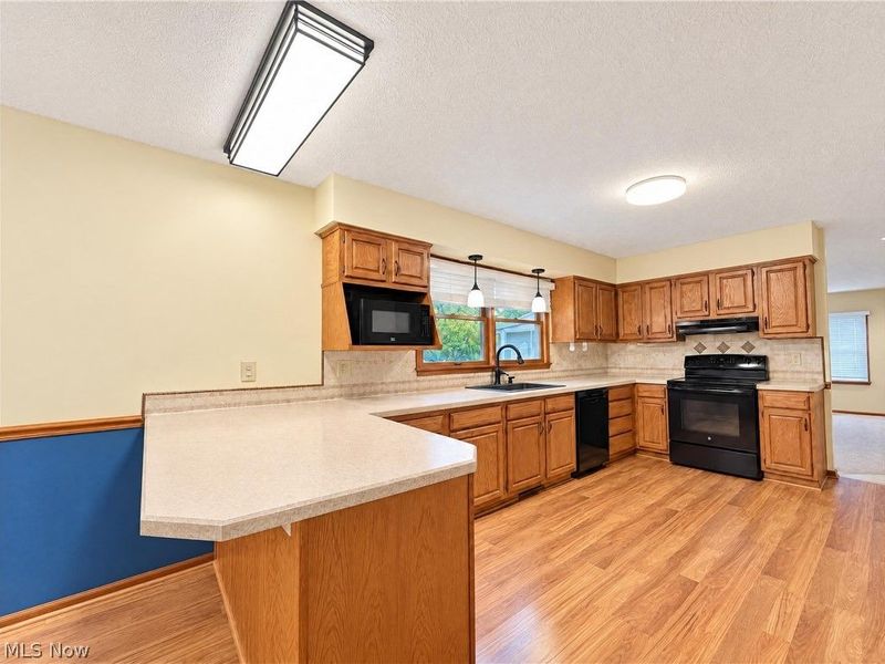 453 Carruthers Road, Tallmadge, OH 44278 Photo 4