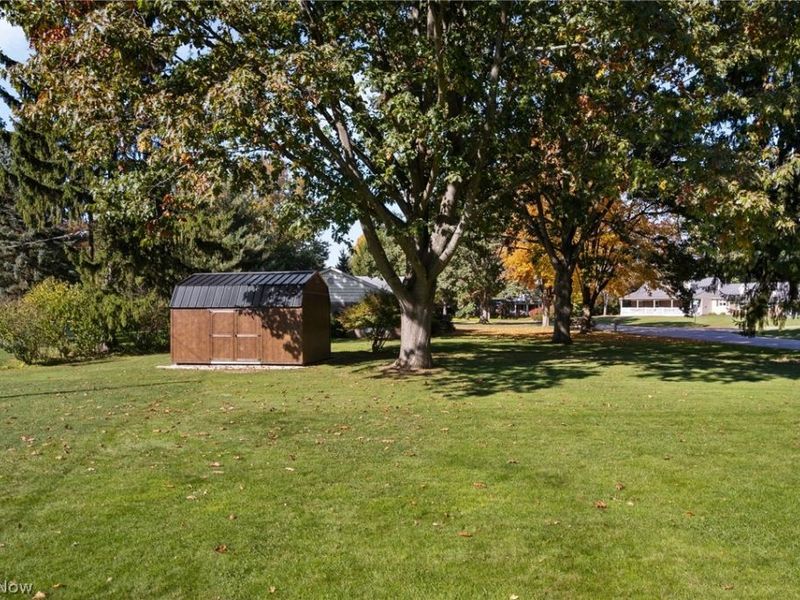 2115 Hunting Valley Street NW, North Canton, OH 44720 Photo 27
