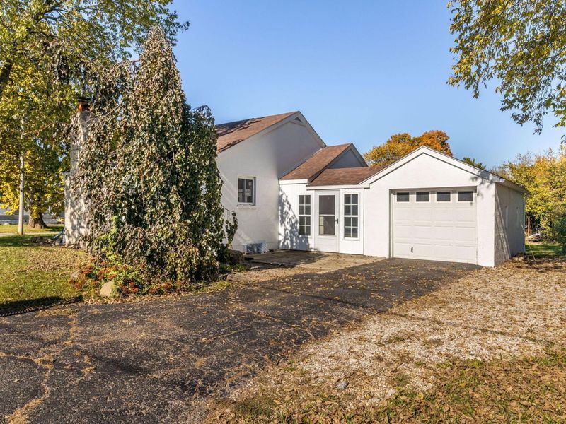 2 Cyrus Street, Commercial Point, OH 43116 Photo 4