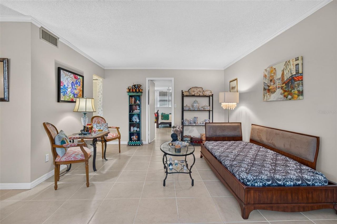 5095 Bay Street Ne, Unit 104, Saint Petersburg, FL 33703 Photo